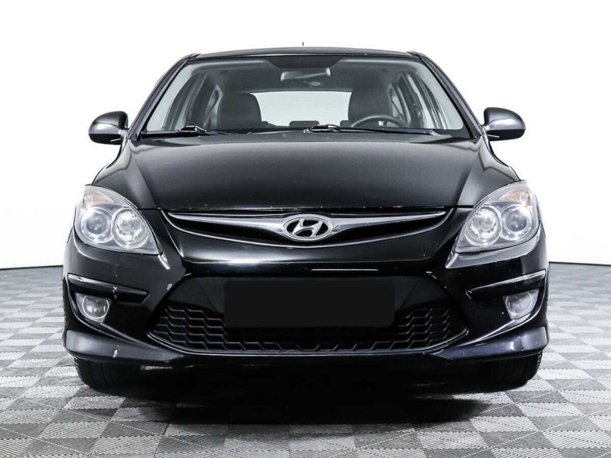 Купить Hyundai i30 с пробегом. Фото: #1
