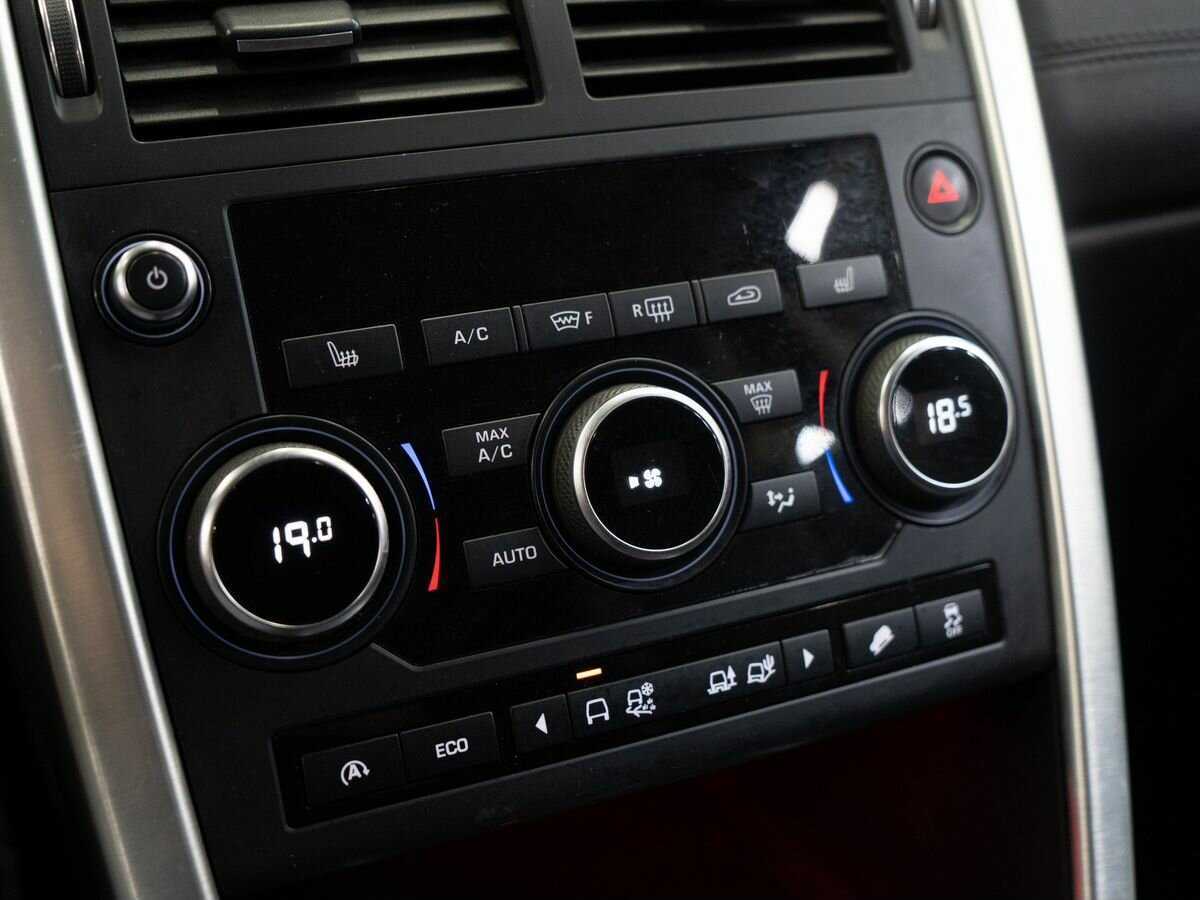 Купить Land Rover Discovery Sport с пробегом. Фото: #13