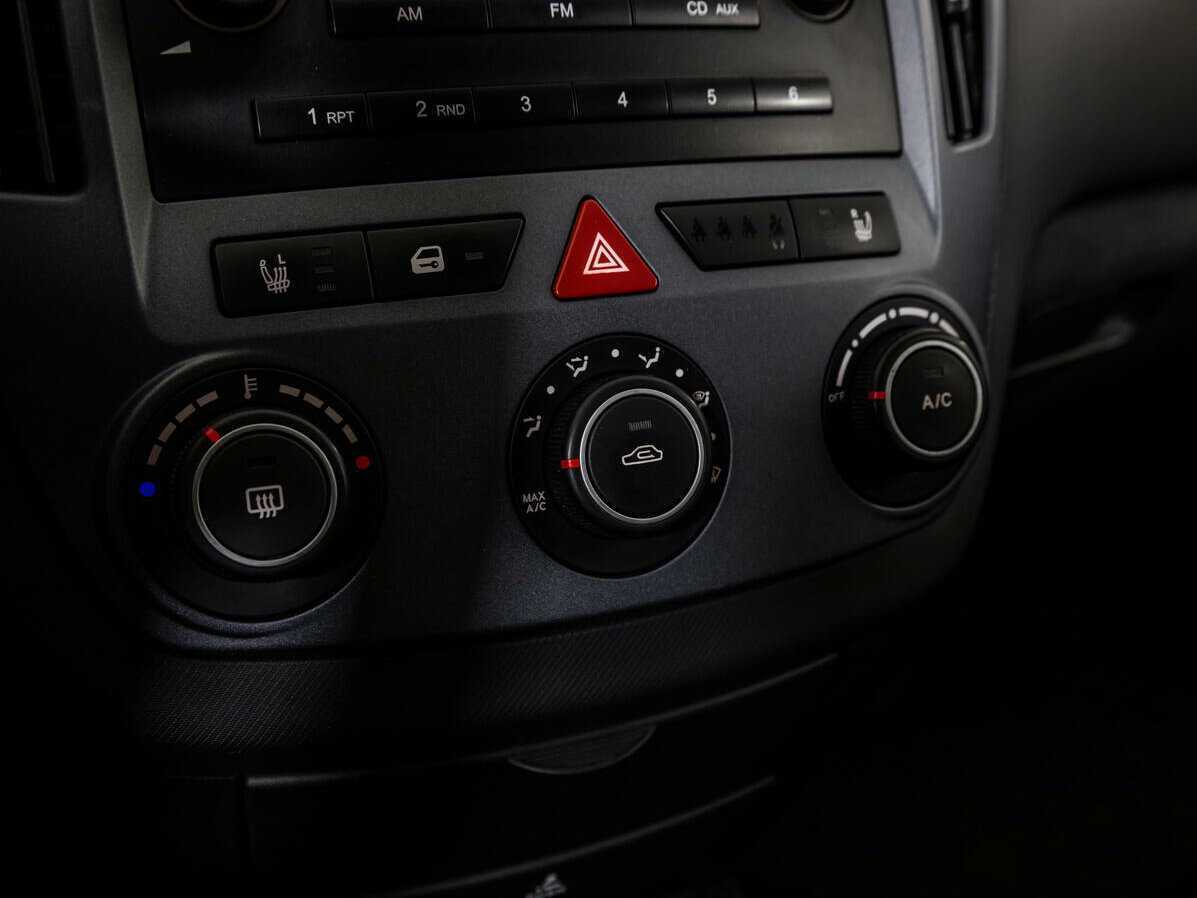 Купить Kia Ceed с пробегом. Фото: #13