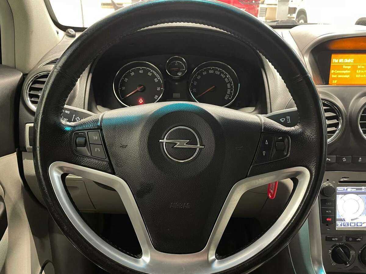 Купить Opel Antara с пробегом. Фото: #6