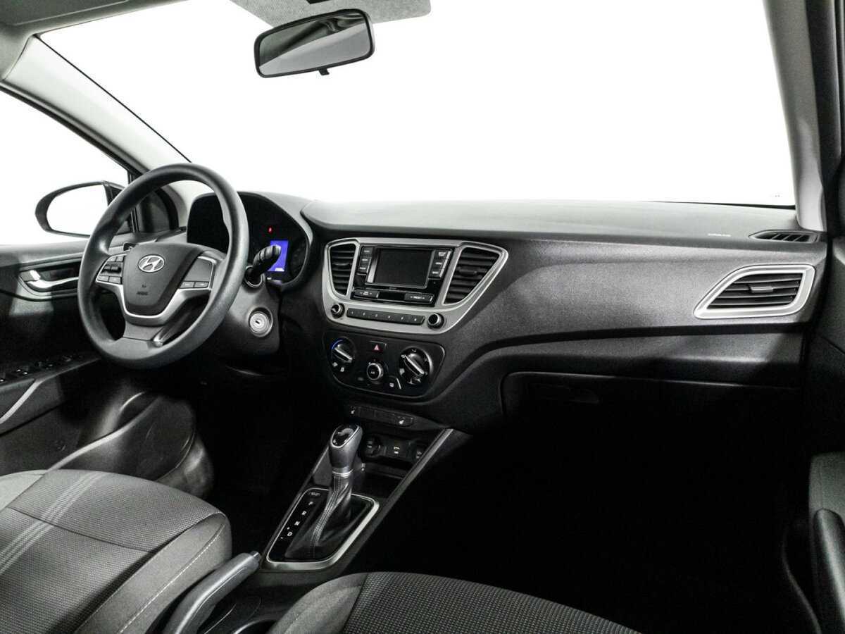 Купить Hyundai Solaris с пробегом. Фото: #8