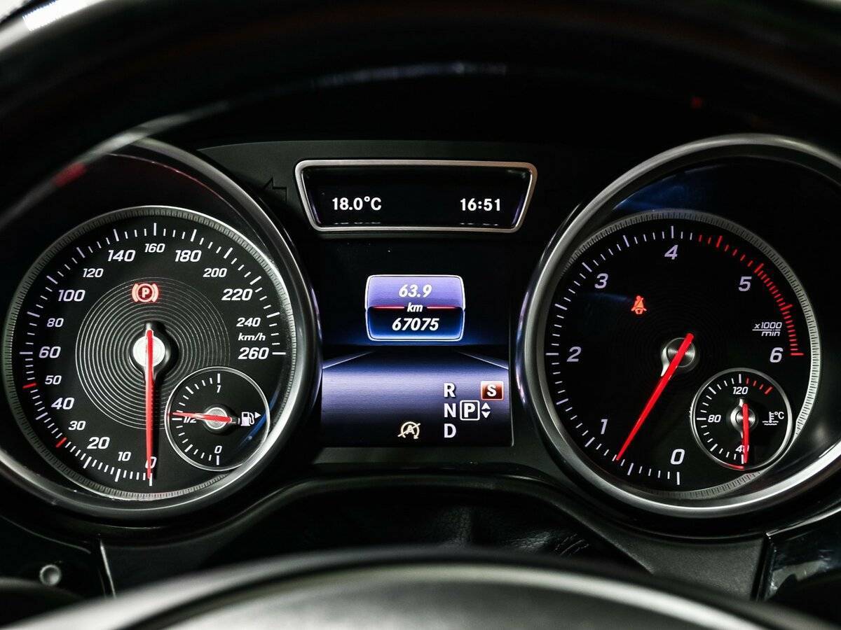 Купить Mercedes-Benz GLE Coupe с пробегом. Фото: #9
