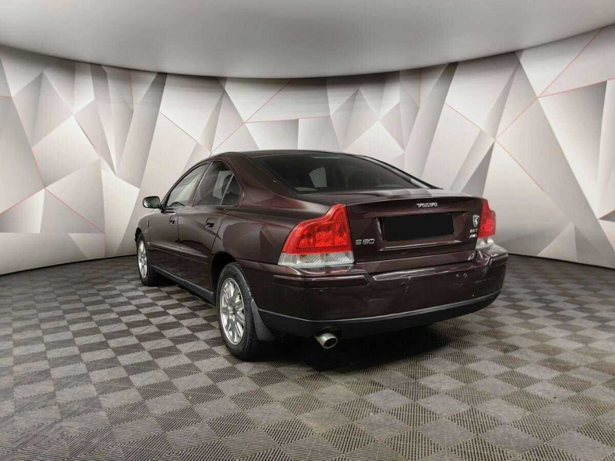 Купить Volvo S60 с пробегом. Фото: #3
