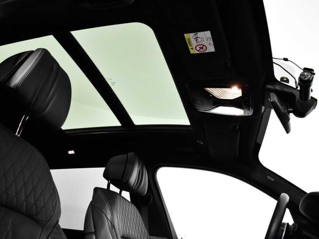 Купить BMW X7 с пробегом. Фото: #8