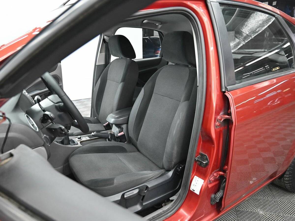 Купить Ford Focus с пробегом. Фото: #5