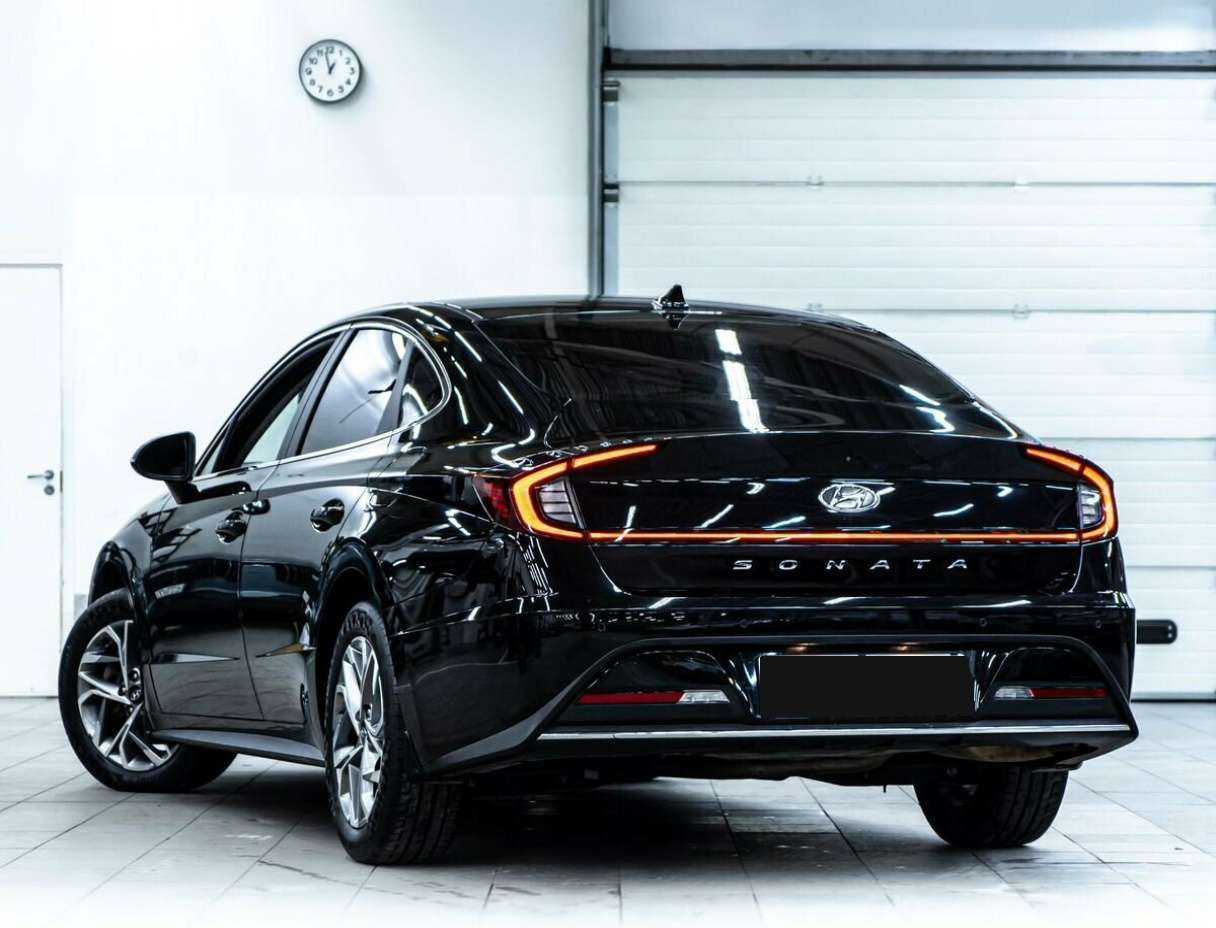 Купить Hyundai Sonata с пробегом. Фото: #3
