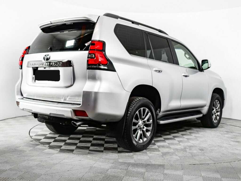 Купить Toyota Land Cruiser Prado с пробегом. Фото: #2