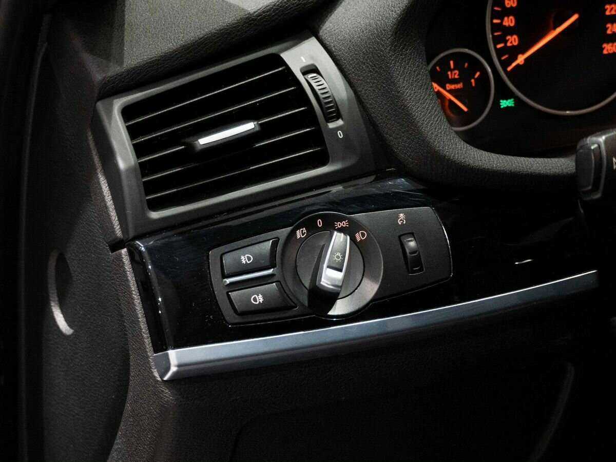 Купить BMW X4 с пробегом. Фото: #20
