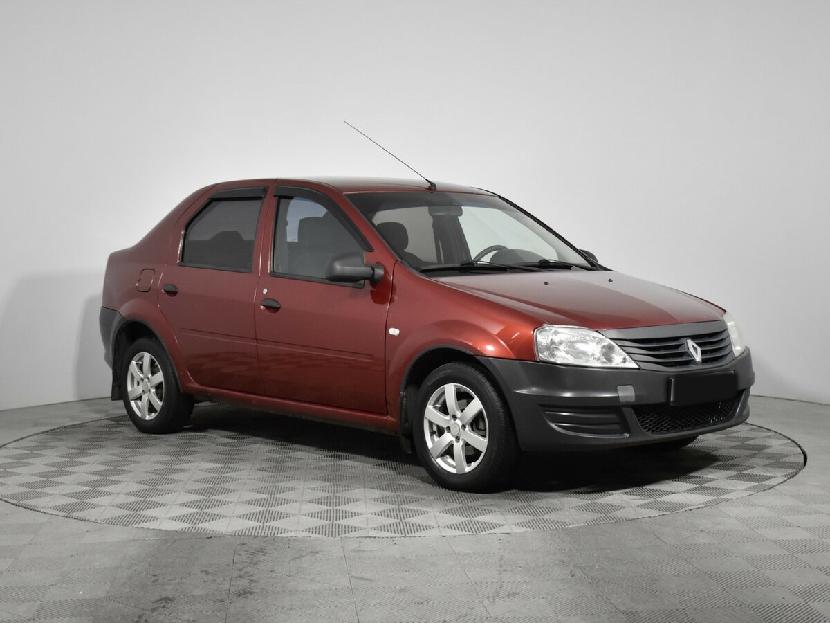 Купить Renault Logan с пробегом. Фото: #2