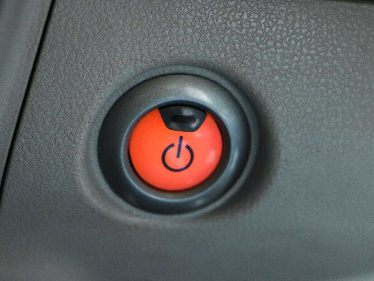Купить Nissan Leaf с пробегом. Фото: #16