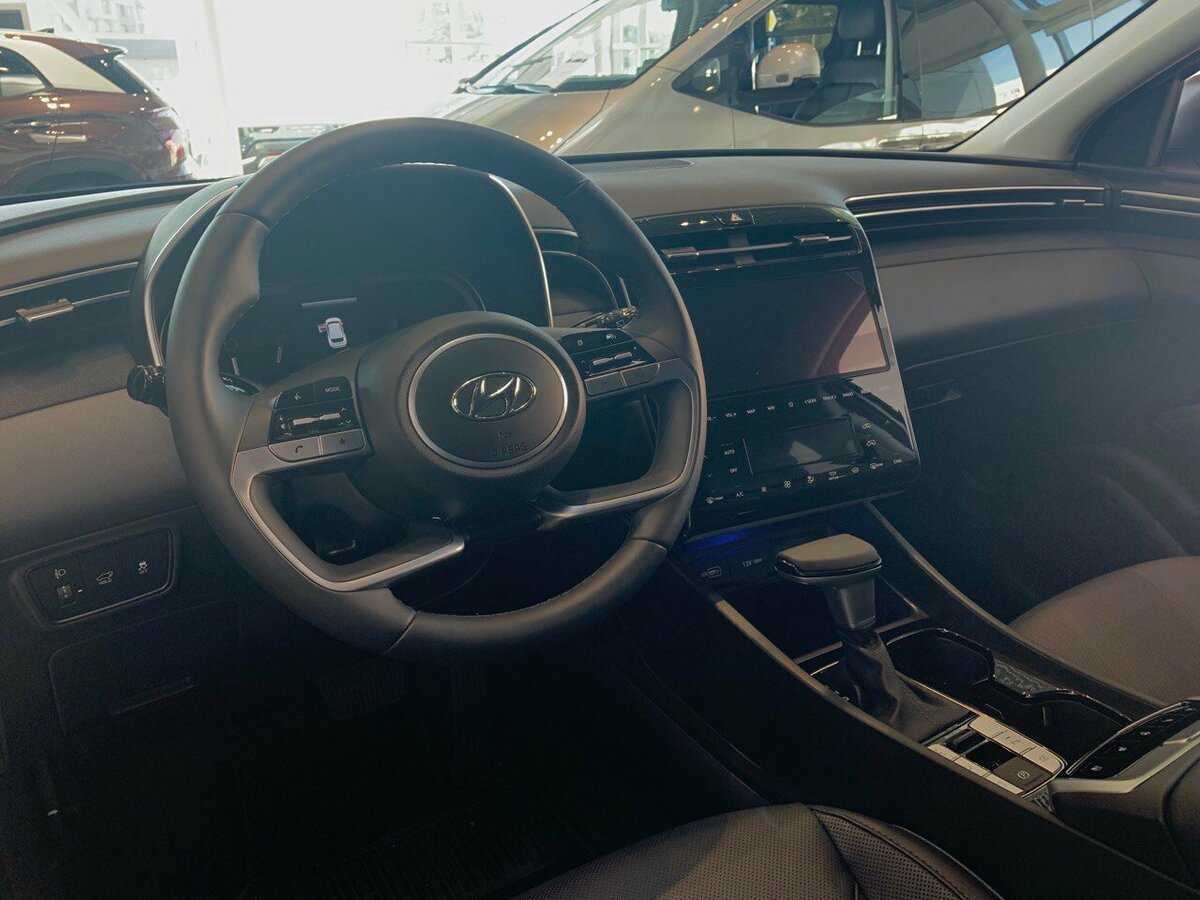 Купить Hyundai Tucson с пробегом. Фото: #5