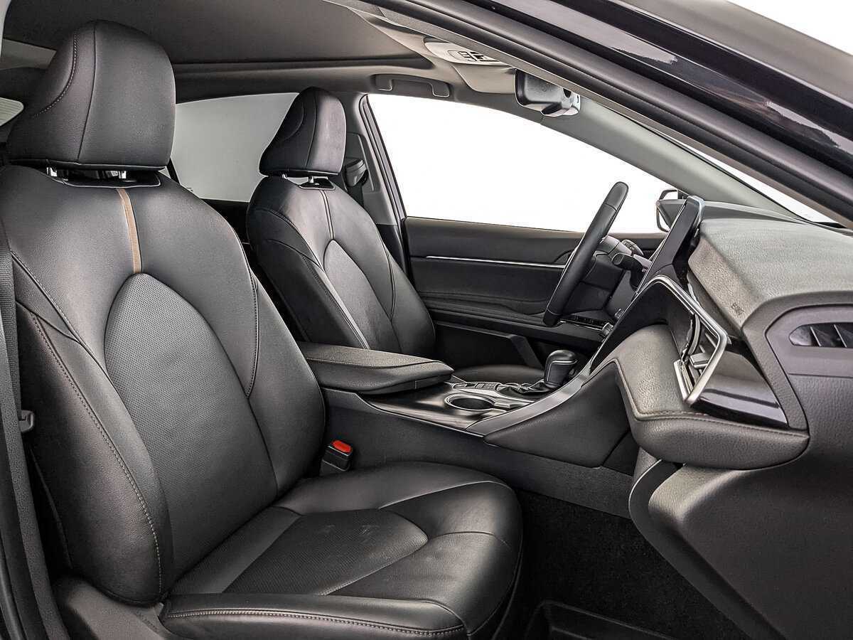 Купить Toyota Camry с пробегом. Фото: #23