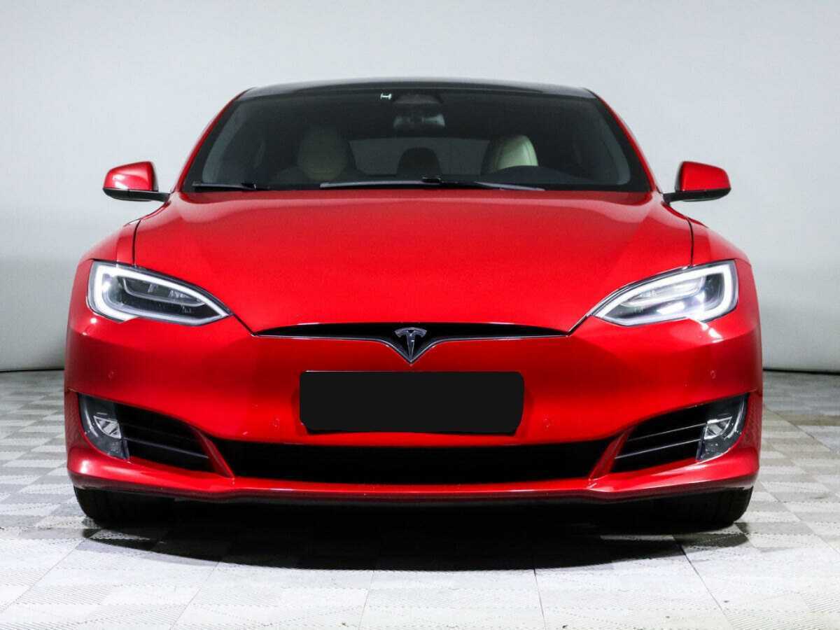 Купить Tesla Model S с пробегом. Фото: #1