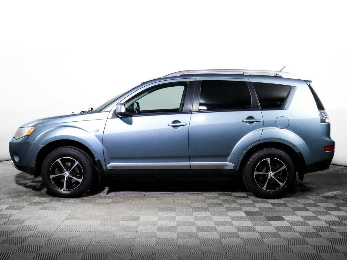 Купить Mitsubishi Outlander с пробегом. Фото: #4