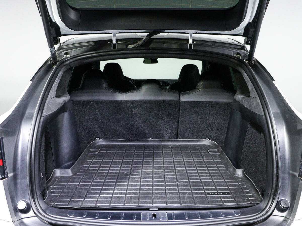Купить Tesla Model X с пробегом. Фото: #16