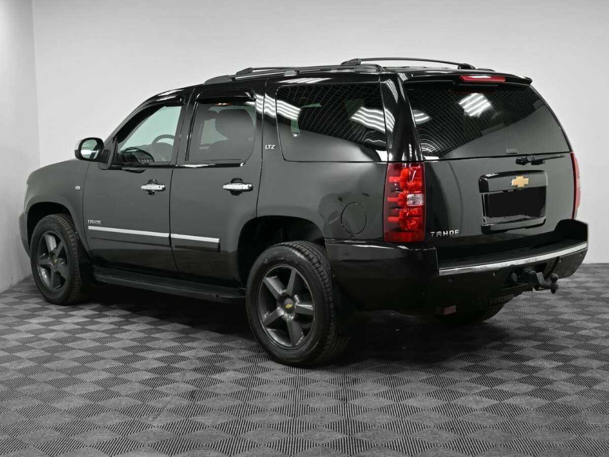 Купить Chevrolet Tahoe с пробегом. Фото: #3