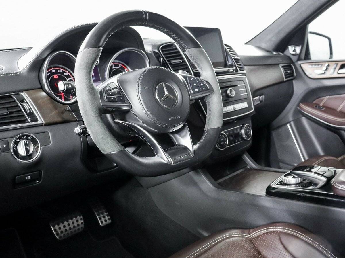 Купить Mercedes-Benz GLS AMG с пробегом. Фото: #10
