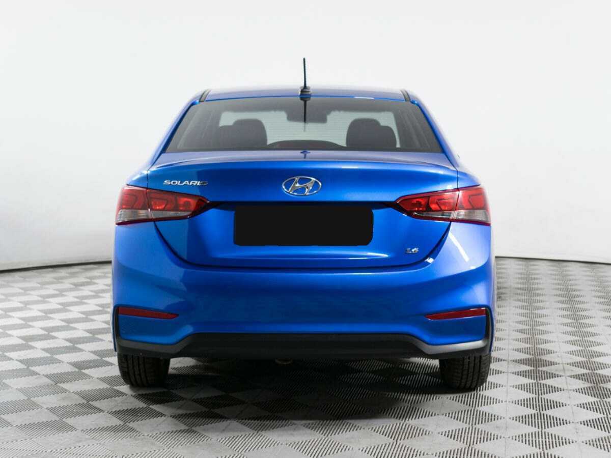 Купить Hyundai Solaris с пробегом. Фото: #3