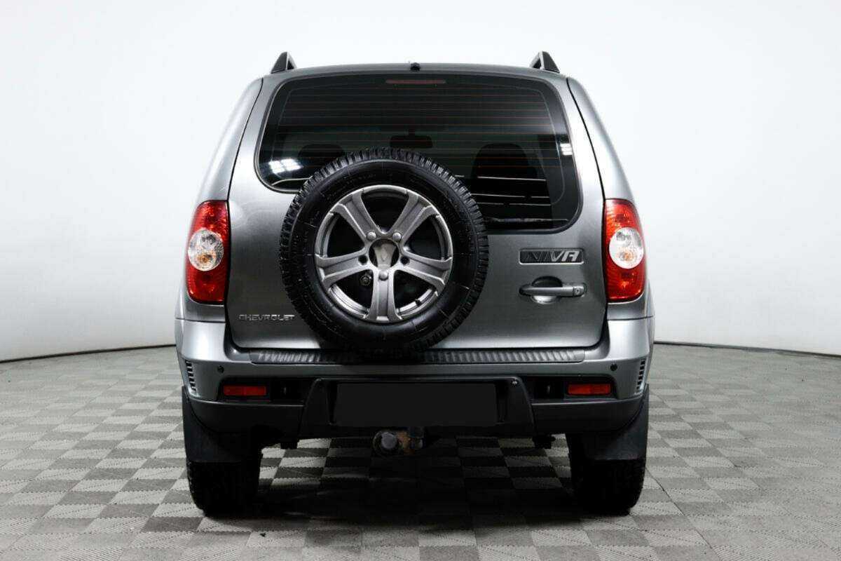 Купить Chevrolet Niva с пробегом. Фото: #5