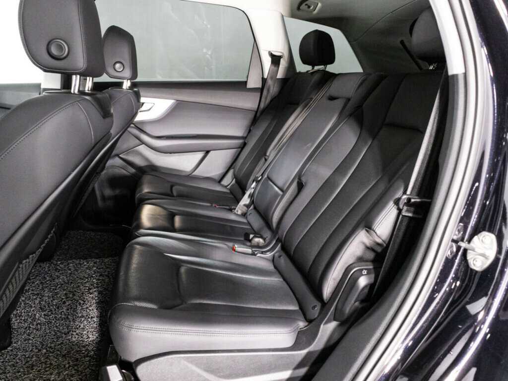 Купить Audi Q7 с пробегом. Фото: #8