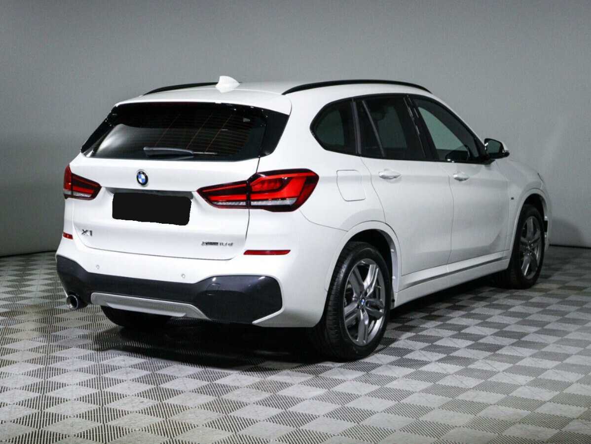 Купить BMW X1 с пробегом. Фото: #3