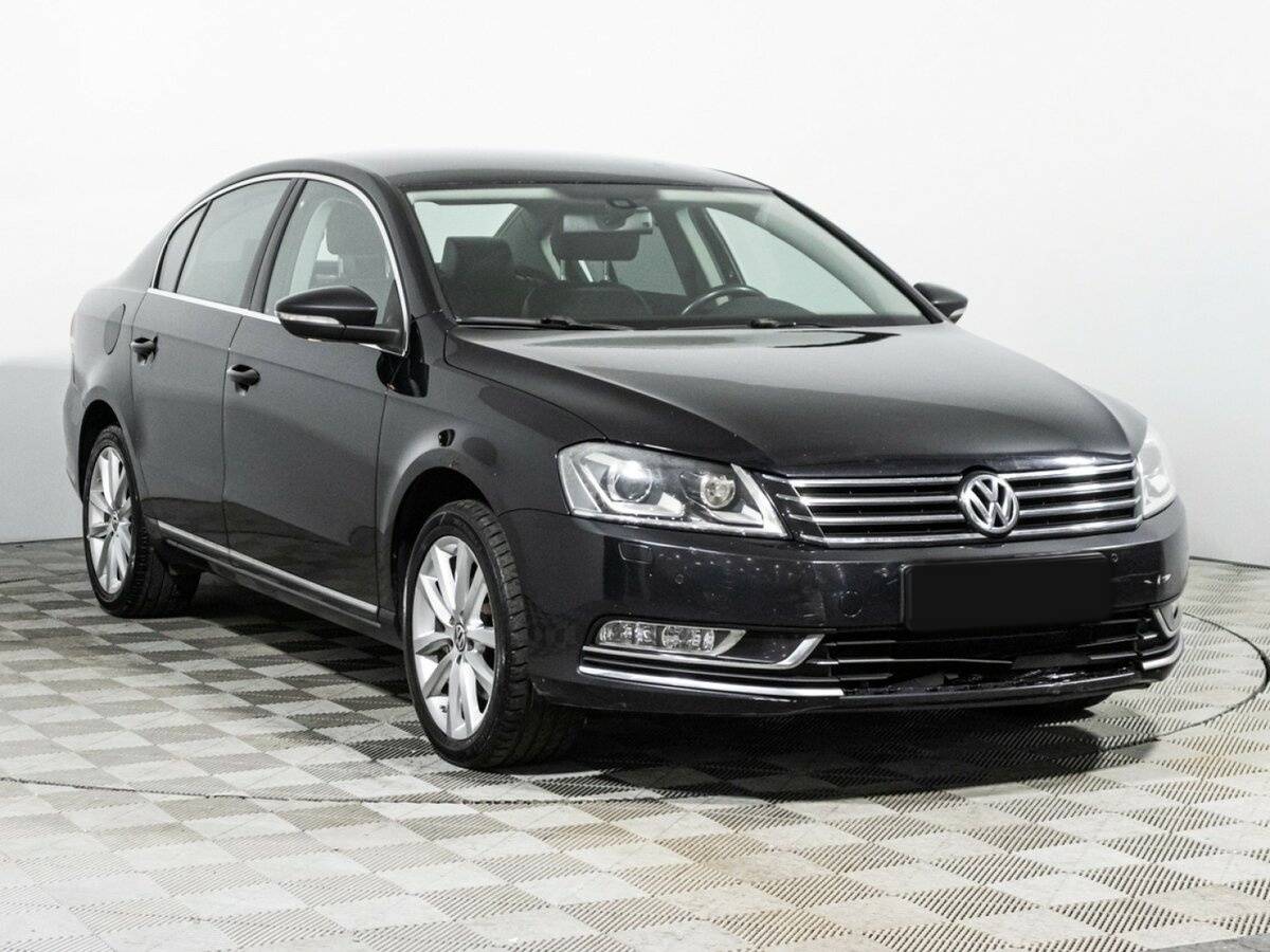 Купить Volkswagen Passat с пробегом. Фото: #2