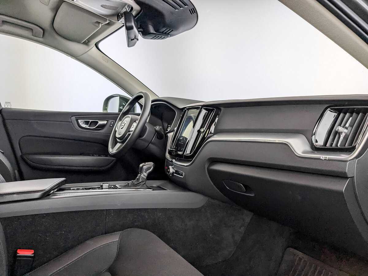 Купить Volvo XC60 с пробегом. Фото: #10