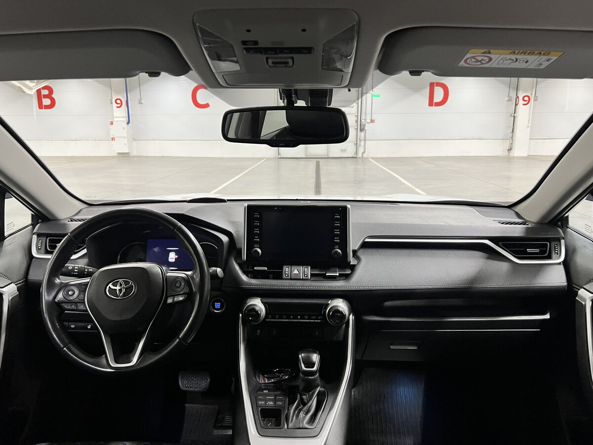 Купить Toyota RAV4 с пробегом. Фото: #13