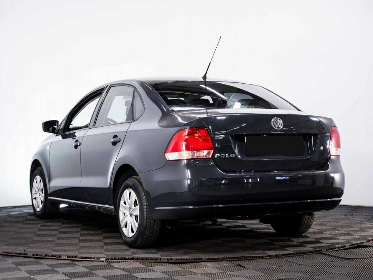 Купить Volkswagen Polo с пробегом. Фото: #3