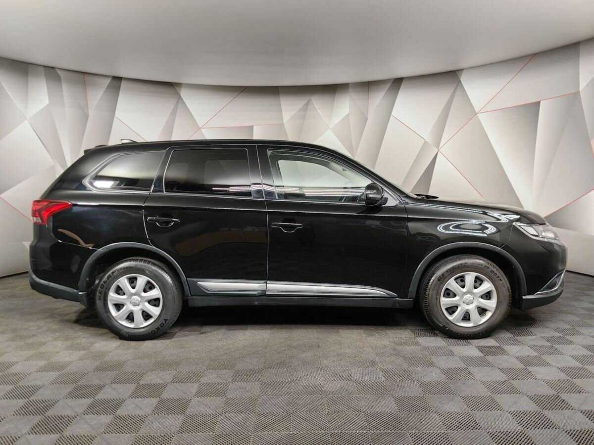 Купить Mitsubishi Outlander с пробегом. Фото: #5