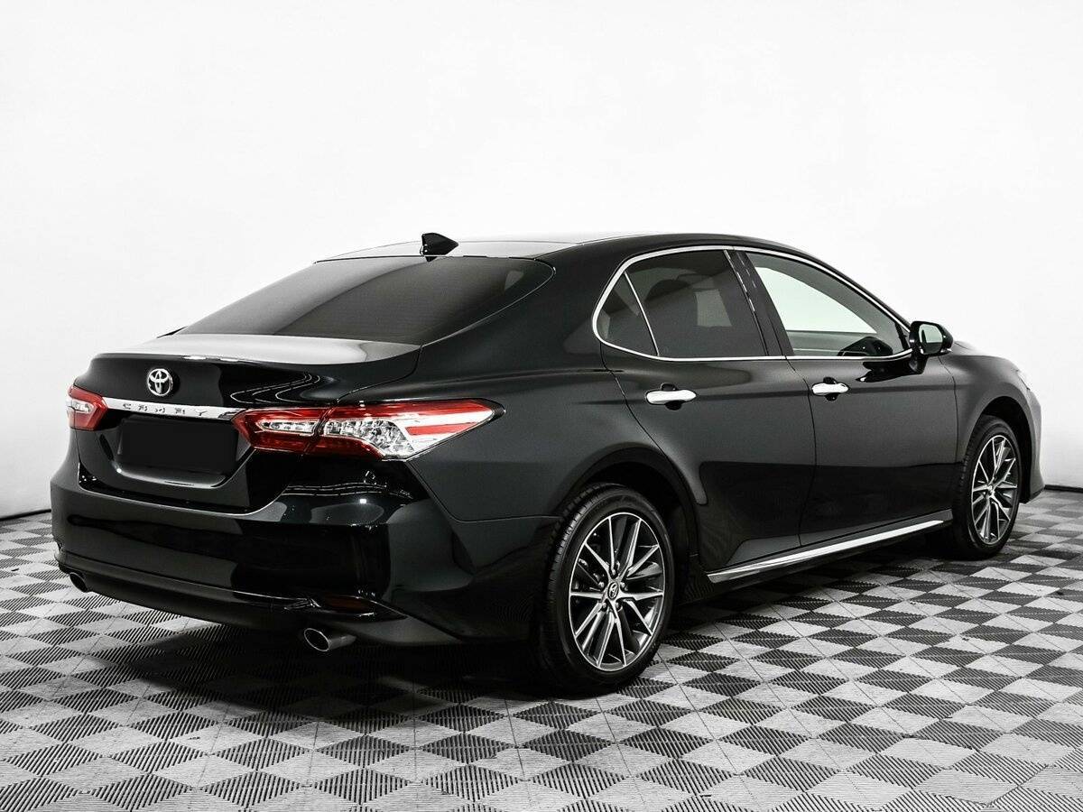 Купить Toyota Camry с пробегом. Фото: #4