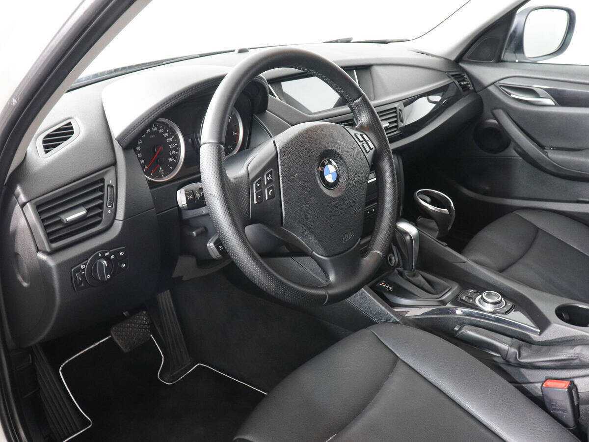 Купить BMW X1 с пробегом. Фото: #11