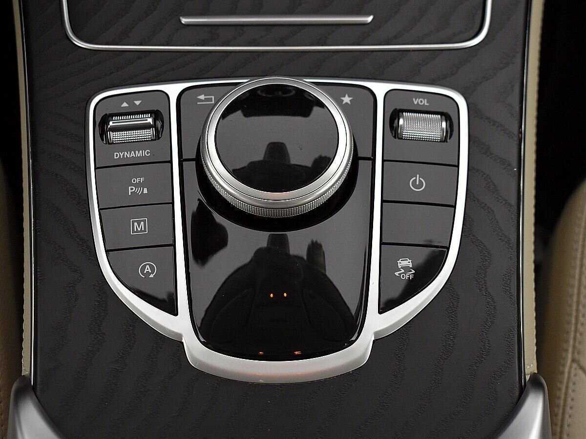 Купить Mercedes-Benz GLC с пробегом. Фото: #14