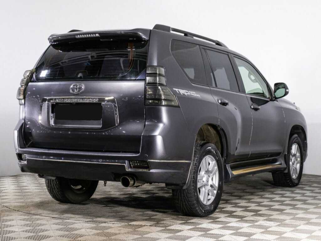 Купить Toyota Land Cruiser Prado с пробегом. Фото: #3