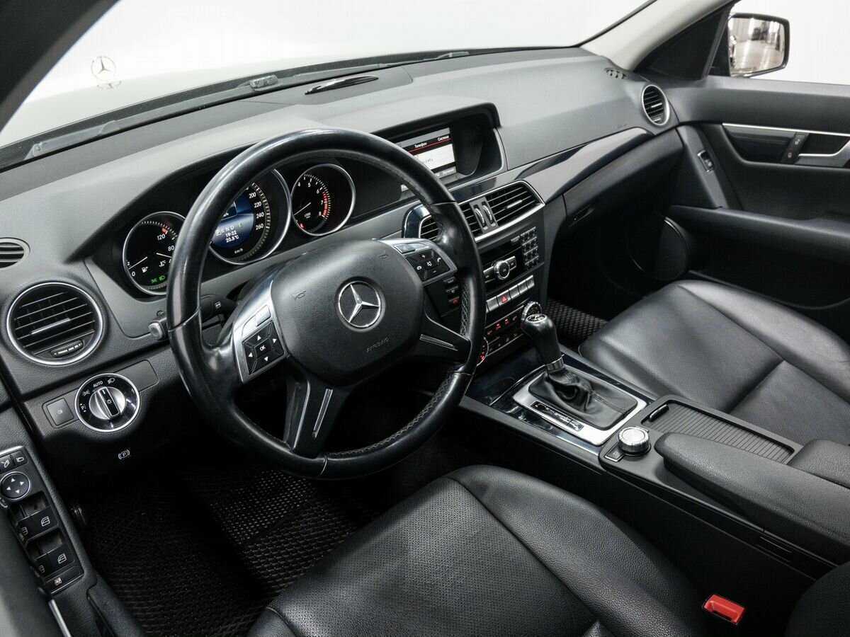 Купить Mercedes-Benz C-Класс с пробегом. Фото: #12