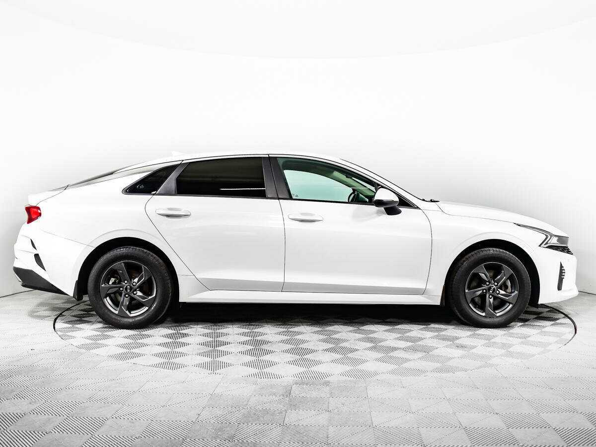 Купить Kia K5 с пробегом. Фото: #3
