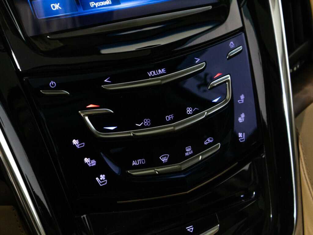 Купить Cadillac Escalade с пробегом. Фото: #20
