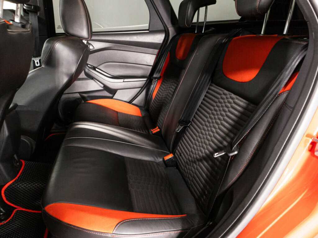 Купить Ford Focus ST с пробегом. Фото: #9