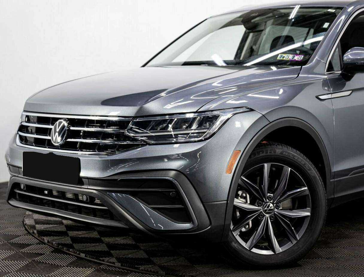 Купить Volkswagen Tiguan с пробегом. Фото: #14
