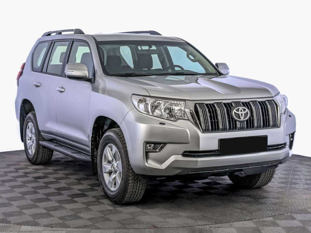 Купить Toyota Land Cruiser Prado с пробегом. Фото: #2