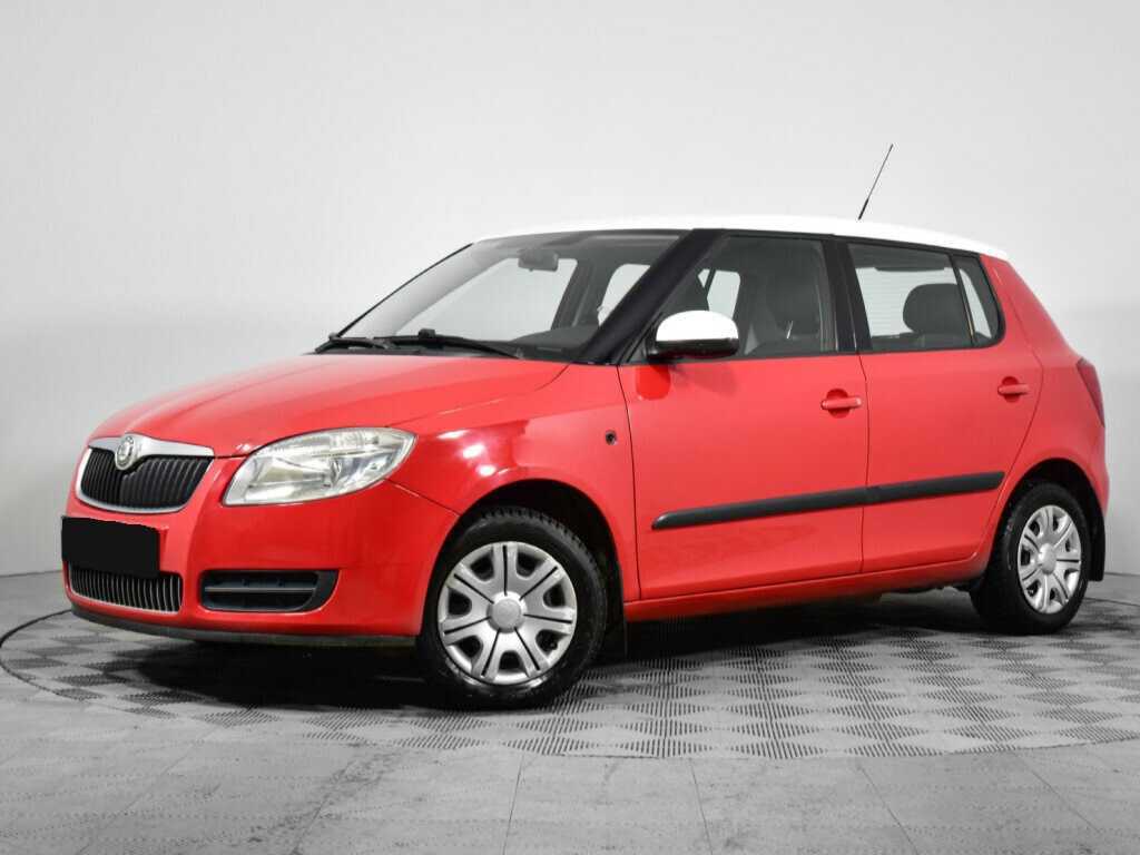 Купить Skoda Fabia с пробегом. Посмотреть фото