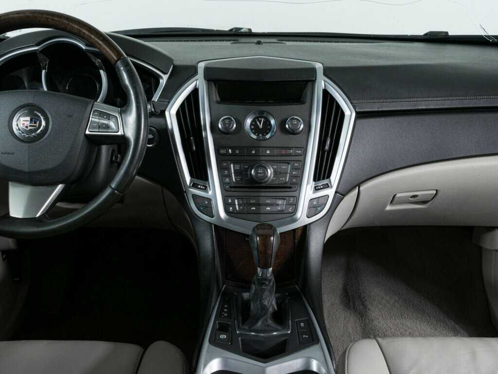 Купить Cadillac SRX с пробегом. Фото: #8