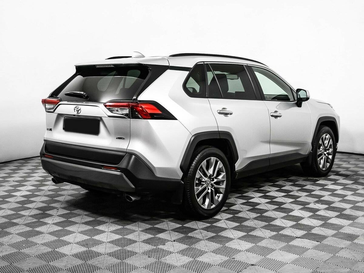 Купить Toyota RAV4 с пробегом. Фото: #4
