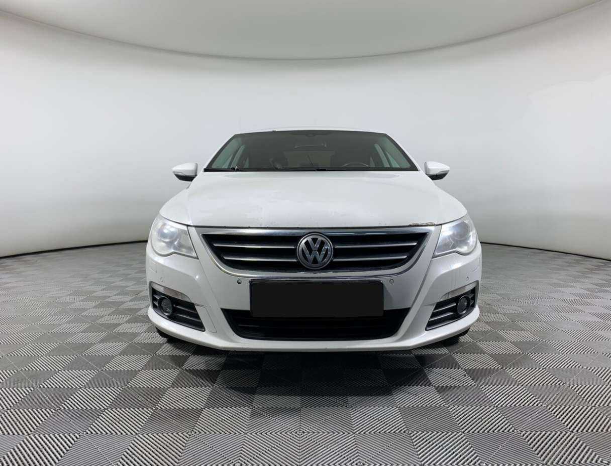 Купить Volkswagen Passat CC с пробегом. Фото: #1