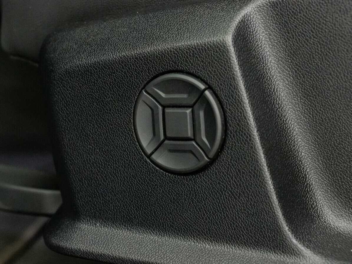 Купить Audi e-tron с пробегом. Фото: #15