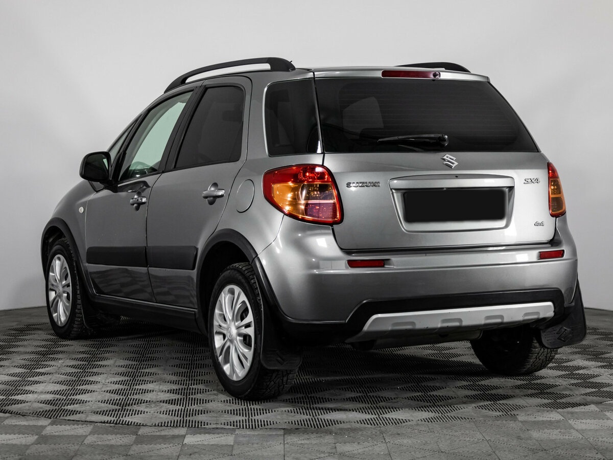 Купить Suzuki SX4 с пробегом. Фото: #6