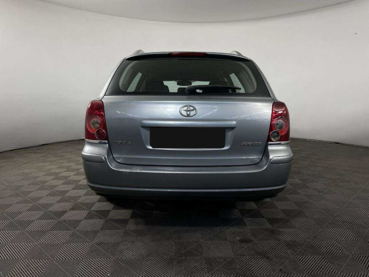 Купить Toyota Avensis с пробегом. Фото: #2