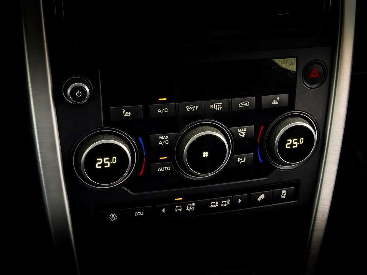 Купить Land Rover Discovery Sport с пробегом. Фото: #24
