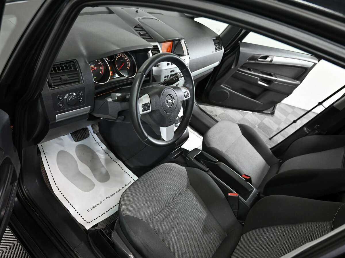 Купить Opel Zafira с пробегом. Фото: #4