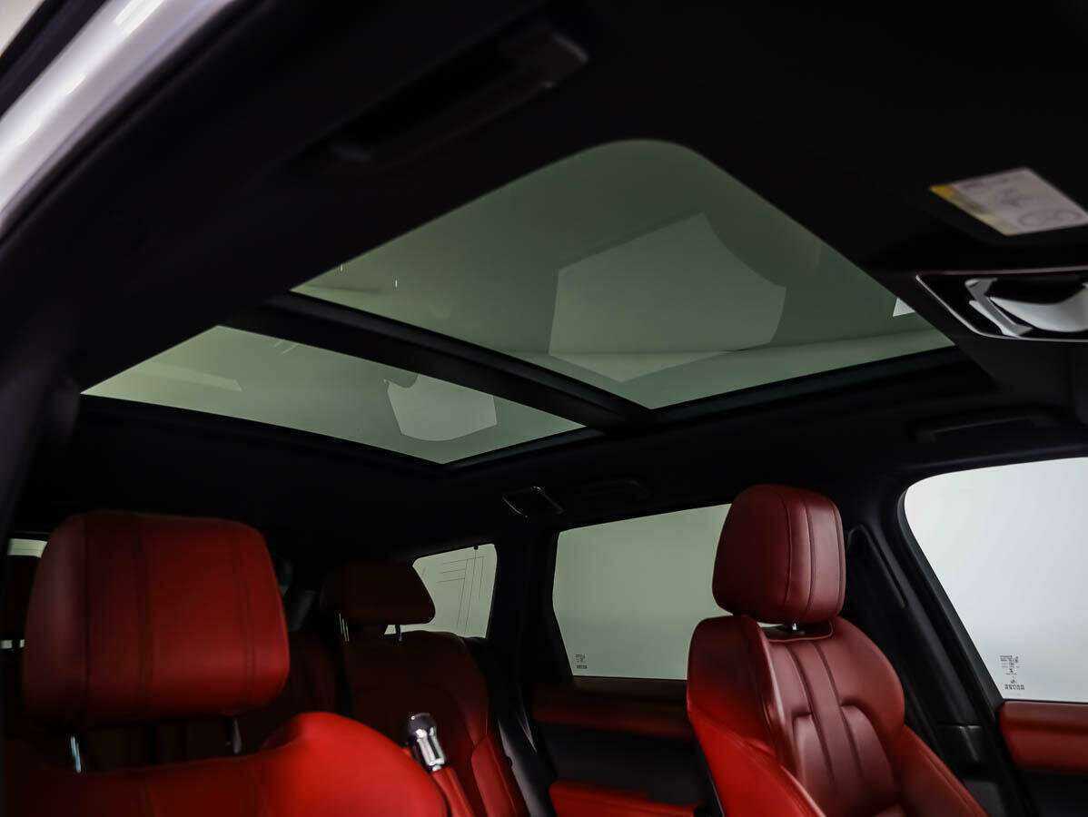 Купить Land Rover Range Rover Sport с пробегом. Фото: #17